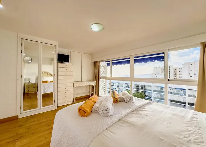 Skol 408a 2 Bedrooms Duplex With Sea Views *