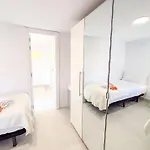 Skol 408a 2 Bedrooms Duplex With Sea Views *
